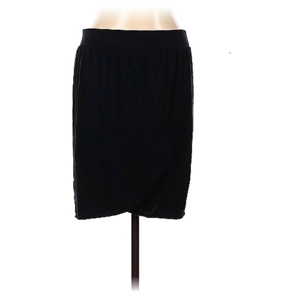Black Skirt